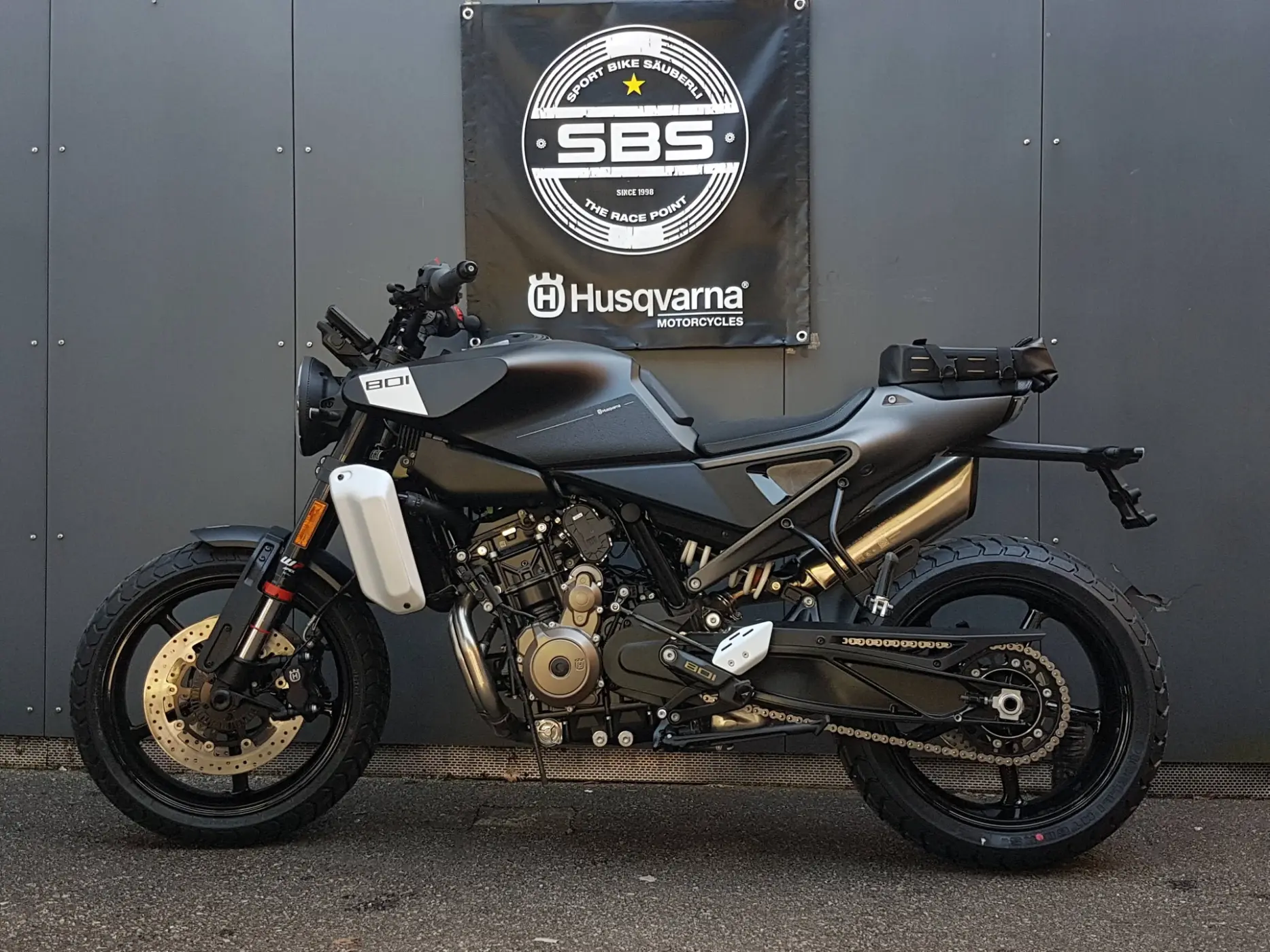 Svartpilen-801